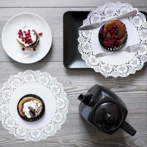 4.5 inch Doilies Paper BT156